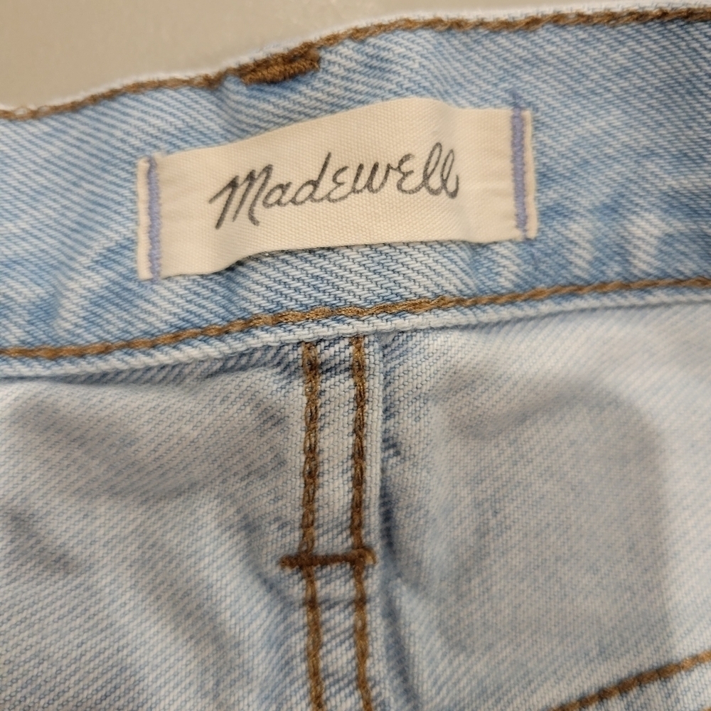 Madewell size 29 relaxed denim short 3in inseam - Picture 3 of 5